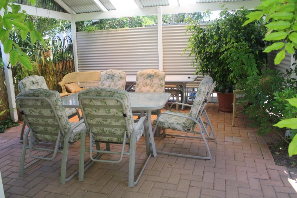 Jacaranda Guest House Busselton Esterno foto