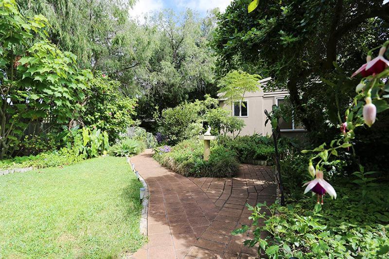 Jacaranda Guest House Busselton Esterno foto