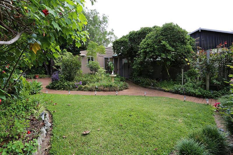 Jacaranda Guest House Busselton Esterno foto