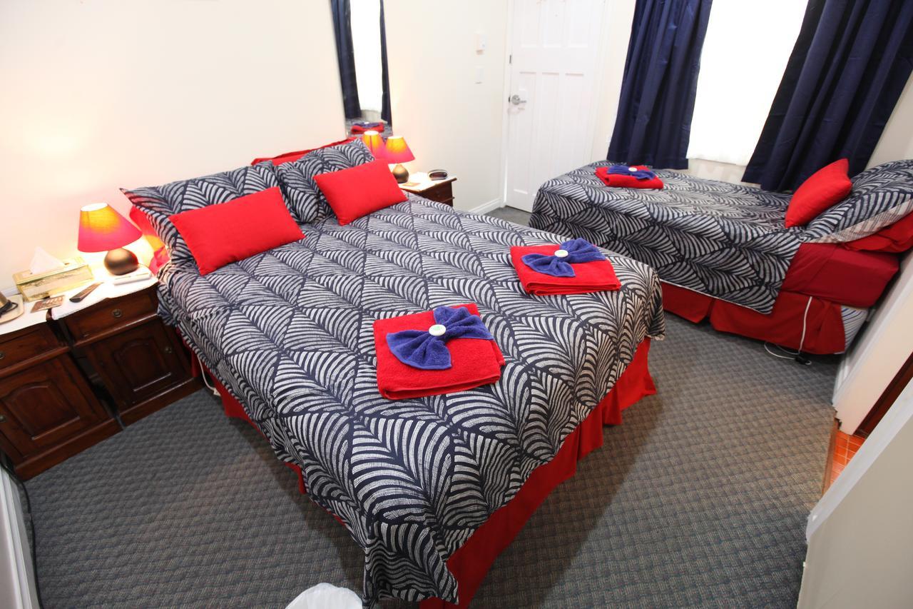 Jacaranda Guest House Busselton Esterno foto