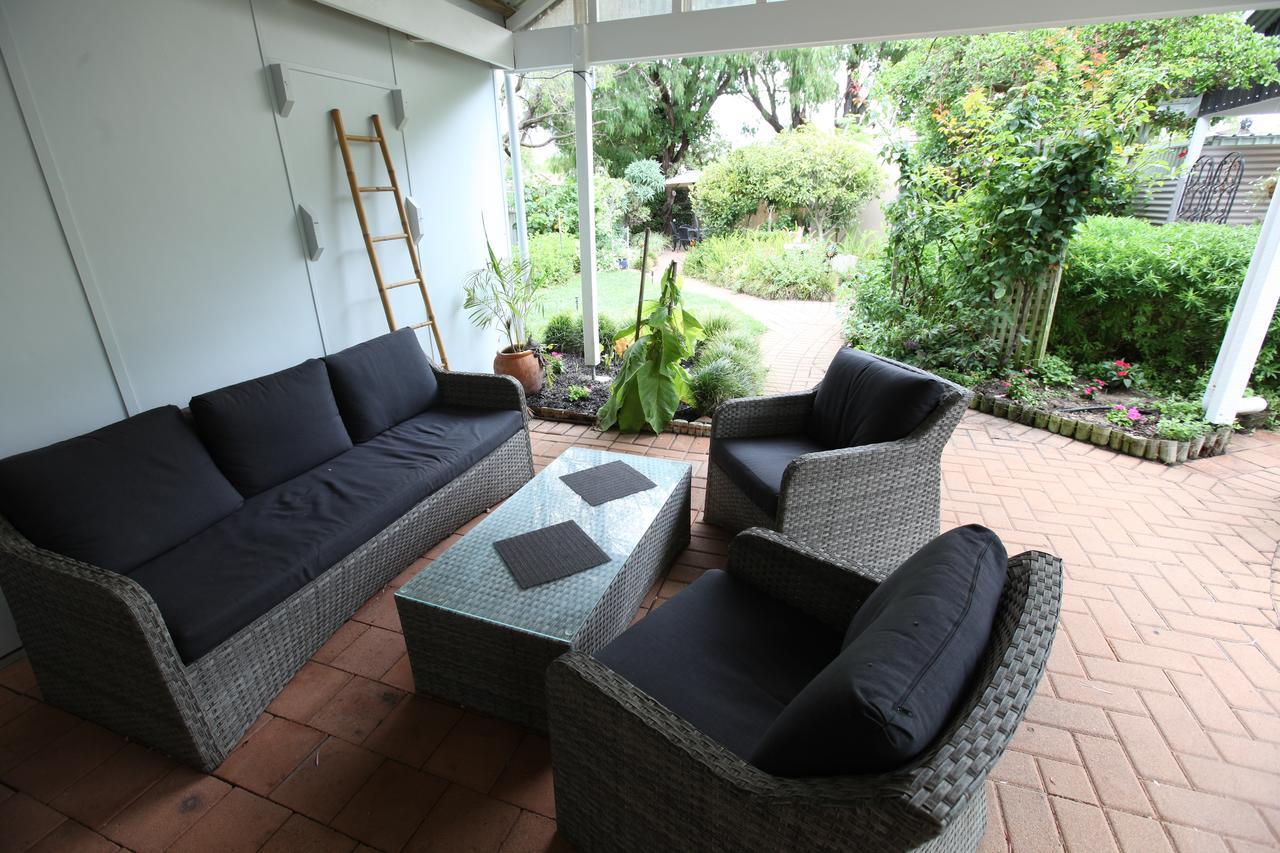 Jacaranda Guest House Busselton Esterno foto